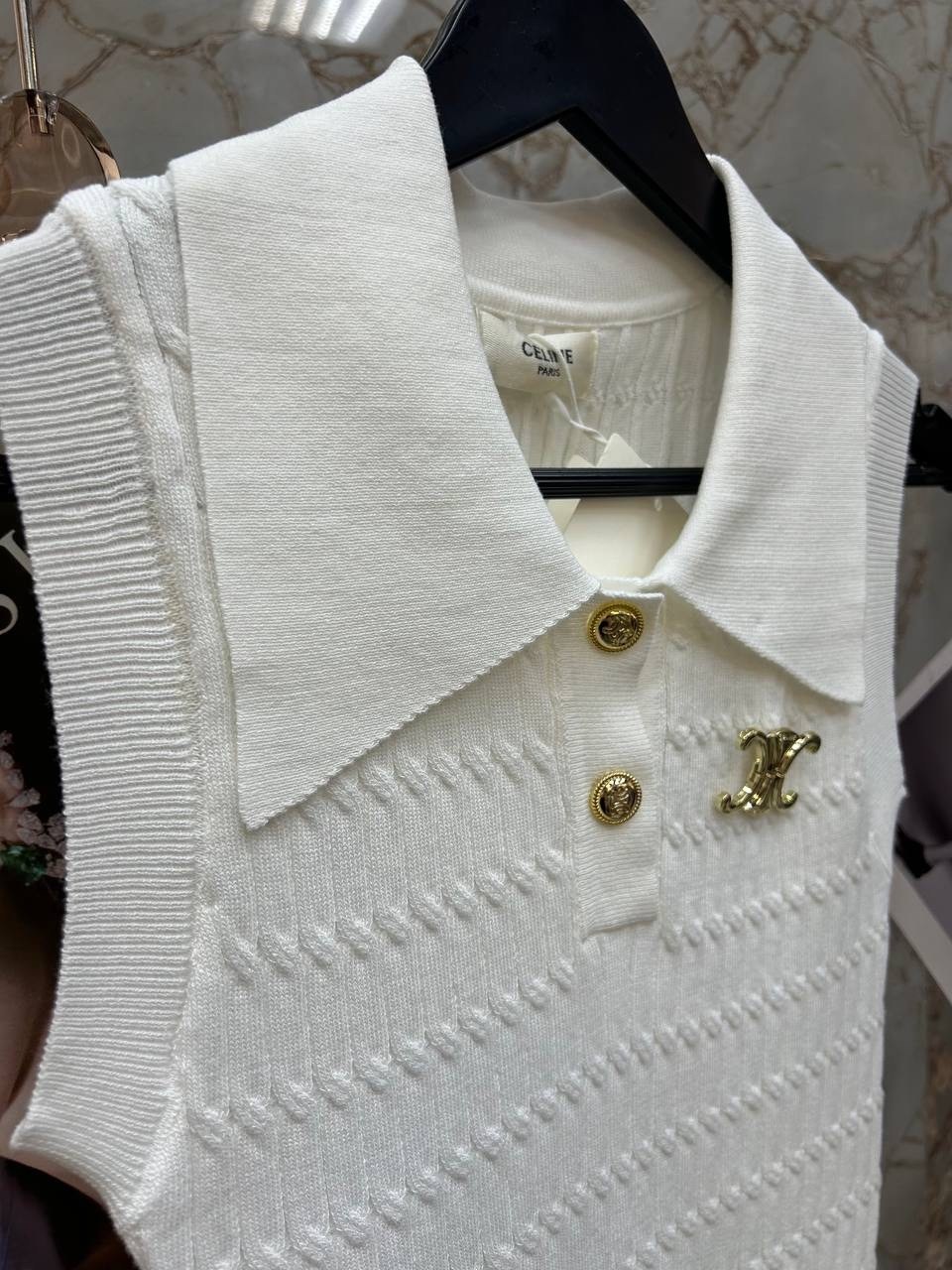 жилетка вязаная,вязаные жилеты,жилет с воротником,женские жилеты,кофта женская