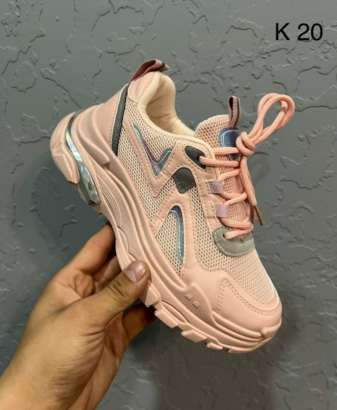 женские кроссовки,,повседневные кроссовки,кроссовки,модные кроссовки