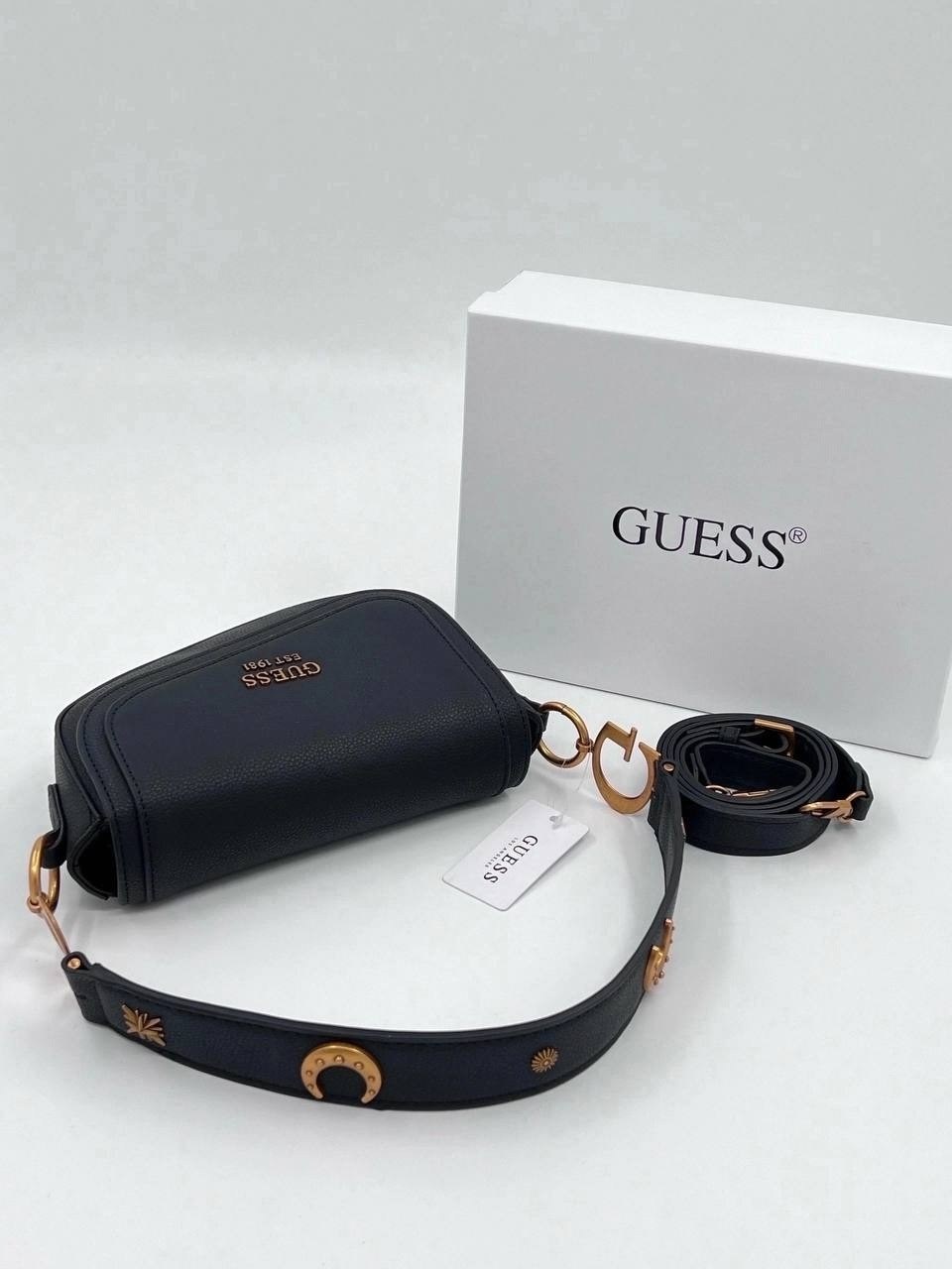 сумка guess седло,сумка женская guess,сумка guess через плечо,сумка седло guess через плечо,сумка на плечо guess