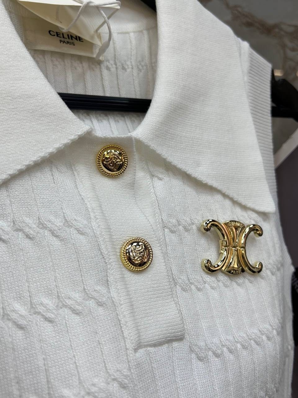 жилетка вязаная,вязаные жилеты,жилет с воротником,женские жилеты,кофта женская