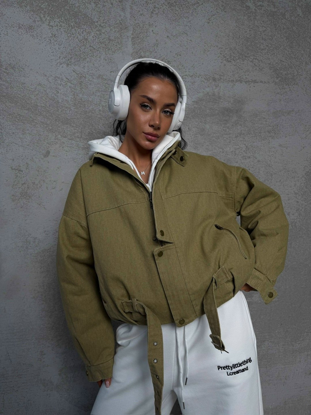 куртка бомбер,повседневная куртка,куртка оверсайз,куртка с карманами,куртка бомбер осенняя win denim88-92 цвет коричневый