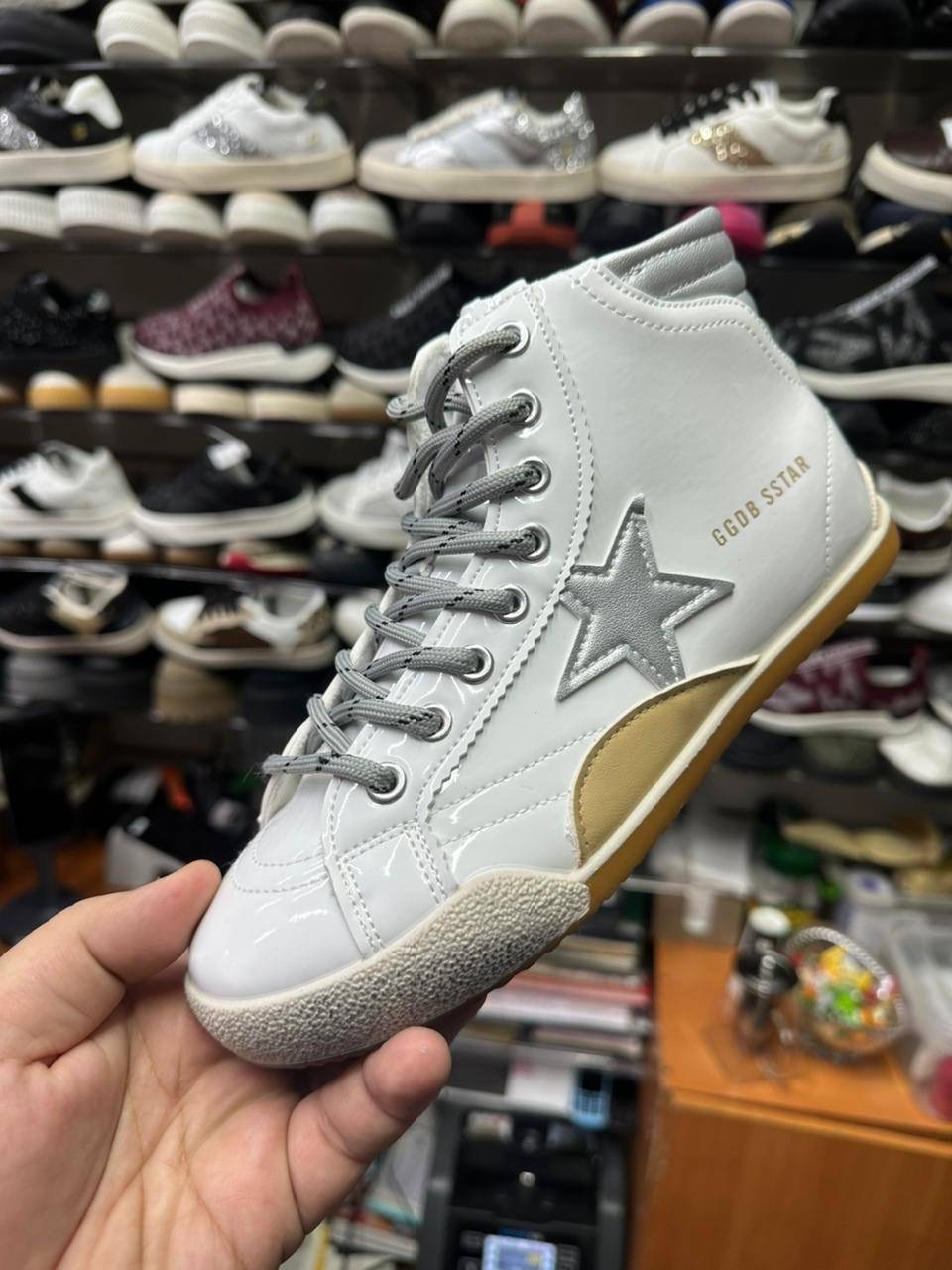 ,кроссовки golden goose,golden goose лаковые кроссовки с пайетками, спортивная,кеды golden goose