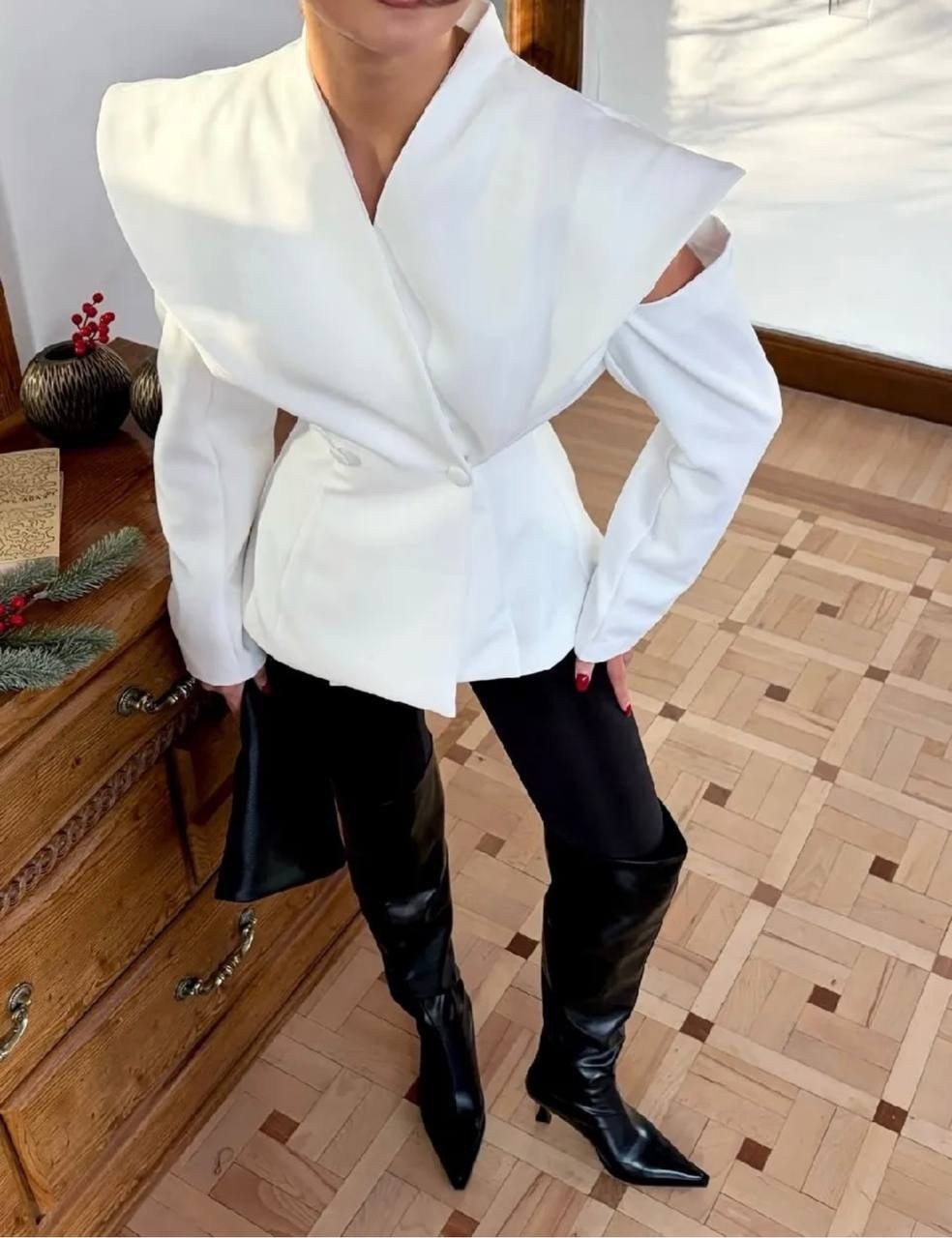 костюм пиджак,костюм,высокая мода,пиджак с открытыми плечами