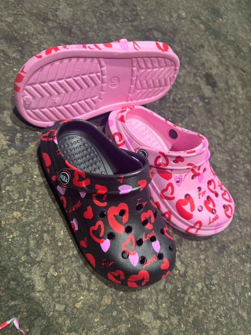 ,сабо crocs,шлепанцы крокс детские,кроксы детские,крокс китти кроксы