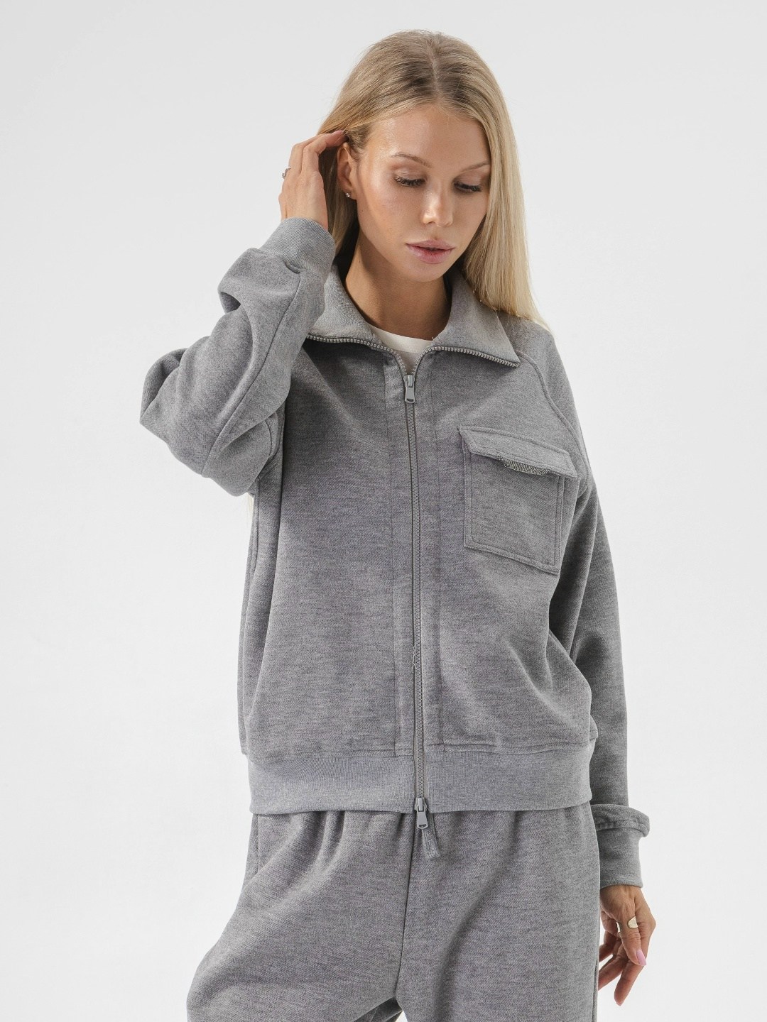 костюм женский nila флисовый серый xl/2xl,костюм спортивный теплый флисовый с молнией qova цвет светлый графит серый,костюм на флисе,трикотажный костюм серый,трикотажные костюмы женские