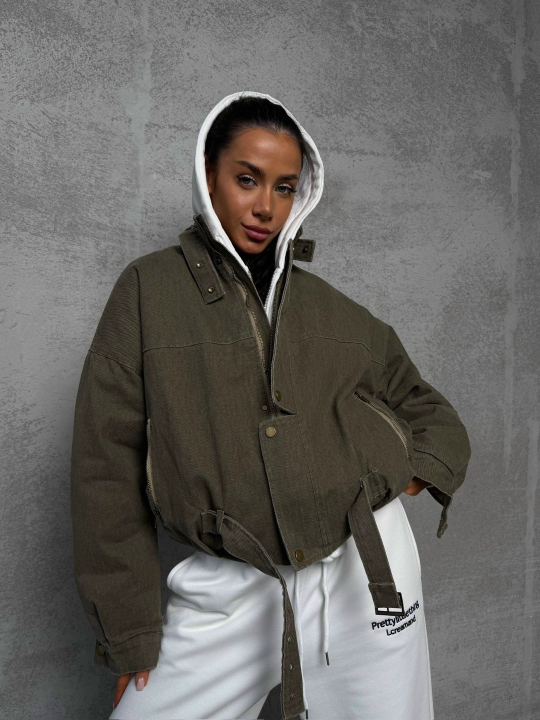 куртка бомбер,повседневная куртка,куртка оверсайз,куртка с карманами,куртка бомбер осенняя win denim88-92 цвет коричневый