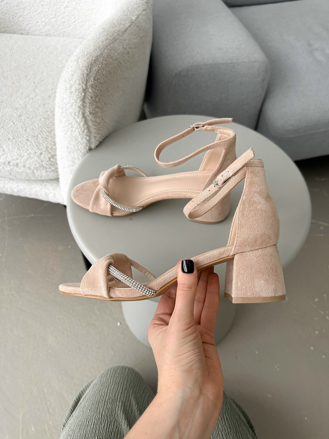 босоножки замшевые бежевые,замшевые босоножки,бежевые босоножки,босоножки женские,пудровые босоножки