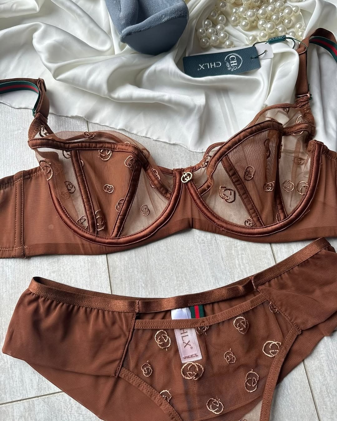 комплект женского нижнего белья,комплект нижнего белья,нижне бельё женское,комплект сексуального нижнего белья,комплект с бюстгальтером