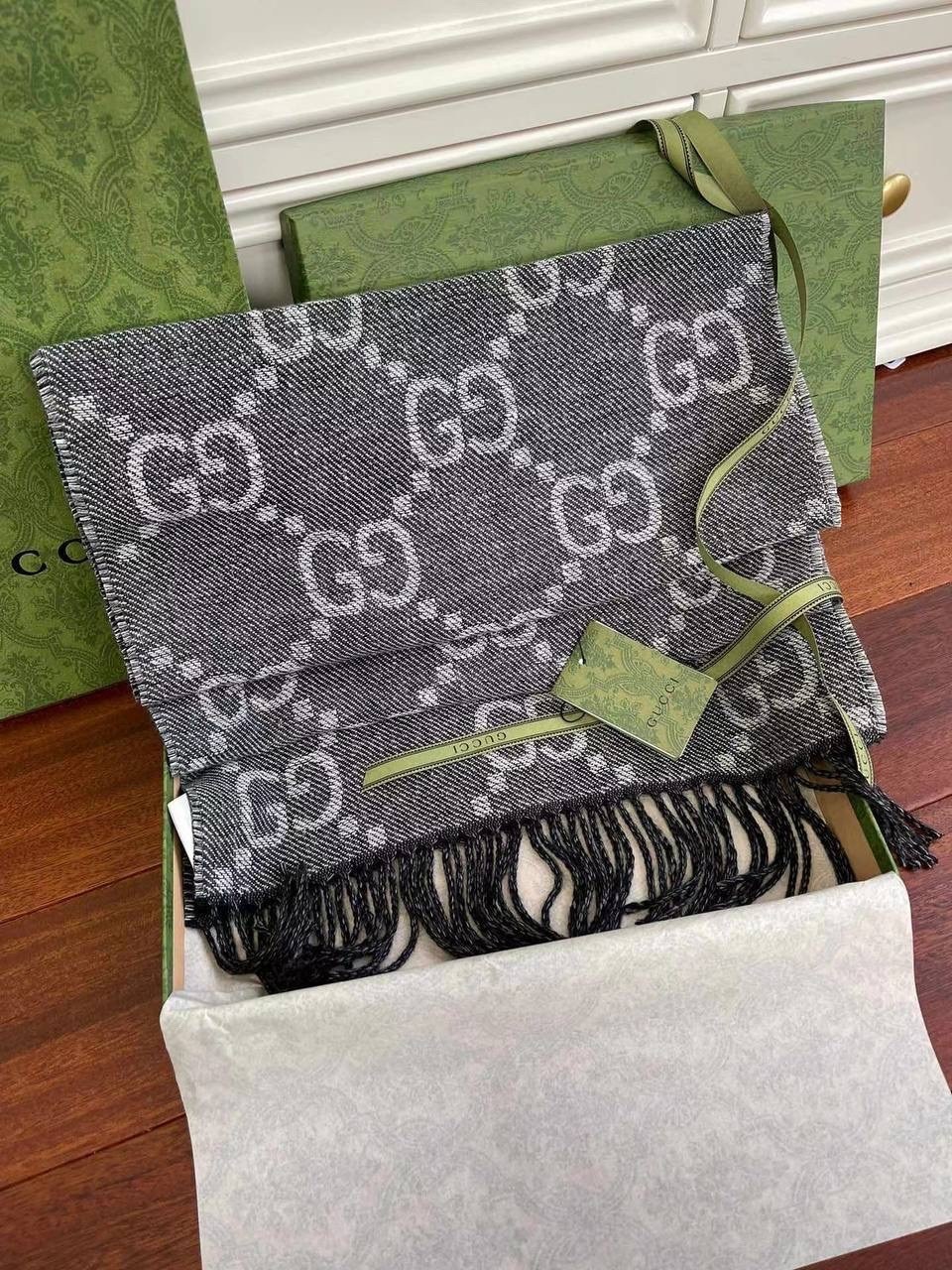 палантин gucci,шарф gucci,шерстяной шарф gucci,шарф гуччи оригинал,женский шарф от gucci