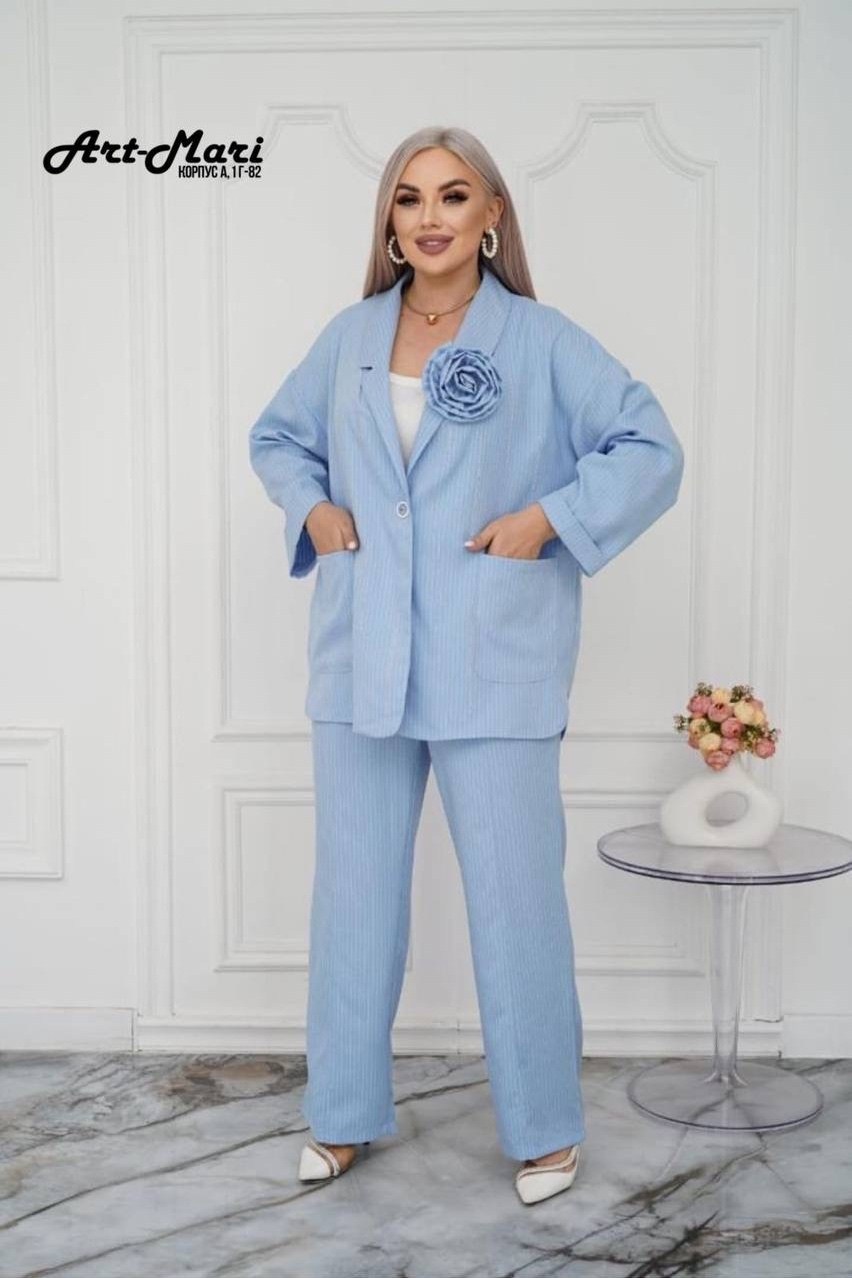 летние брючные костюмы женские,летние брючные костюмы,женские костюмы брючные,брючный костюм с пиджаком,костюм голубой