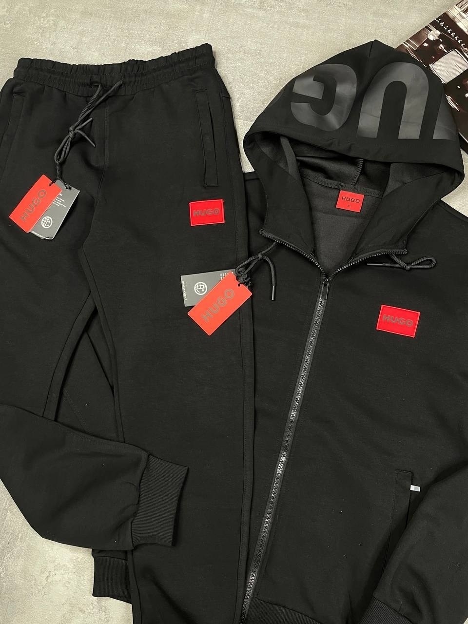 спортивный костюм hugo boss,спортивный костюм мужской hugo boss,спортивный костюм hugo,мужской спортивный костюм,костюм спортивный