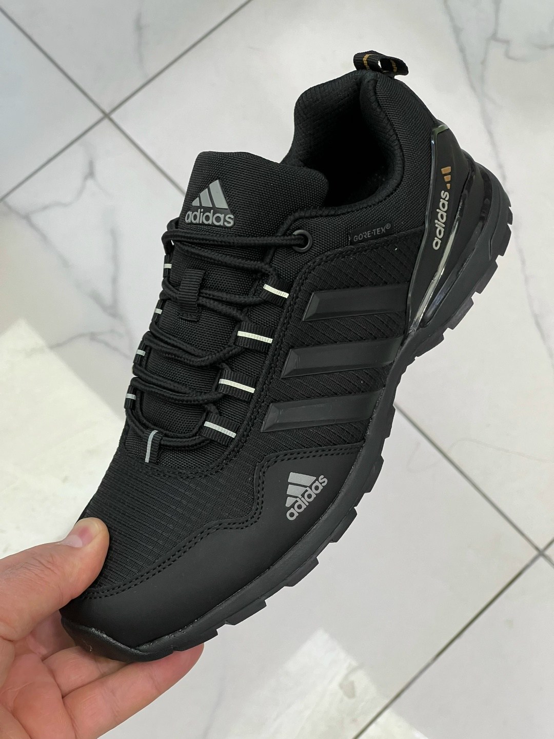 кроссовки adidas climaproof зимние черные,кроссовки адидас терекс мужские кожаные,кроссовки adidas мужские,термо кроссовки adidas climaproof мужские адидас чёрные климапруф,кроссовки adidas