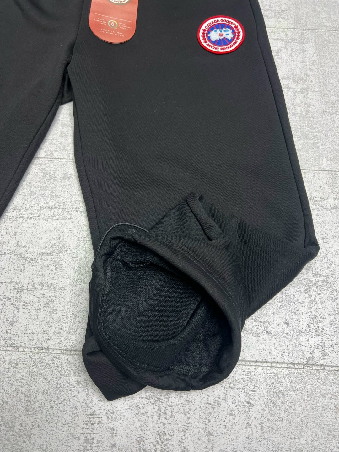 брюки спортивные canada goose,мускока спортивные штаны canada goose,спортивные брюки,спортивные штаны,мужские спортивные штаны