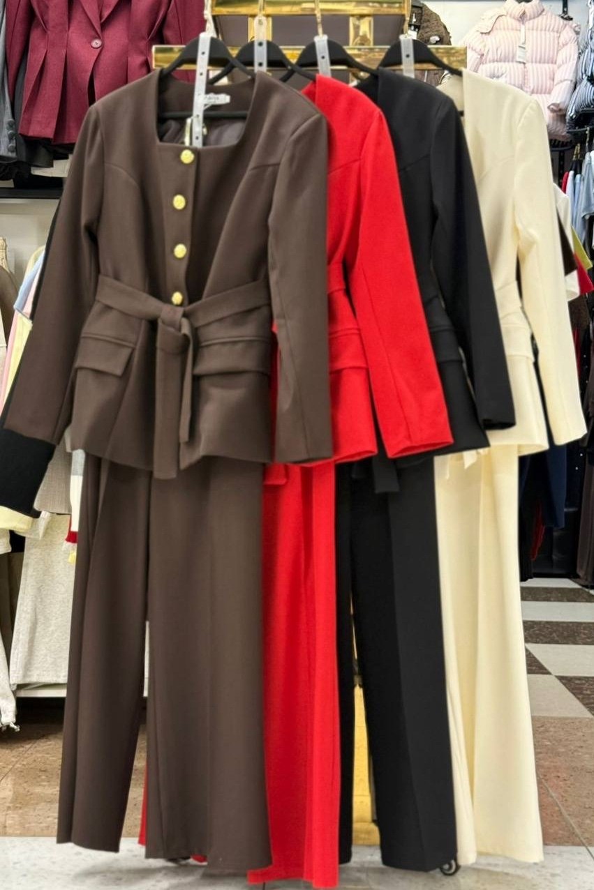 женские брючные костюмы,повседневный женский костюм в деловом стиле,женские костюмы,женский деловой костюм,брючный костюм офисный