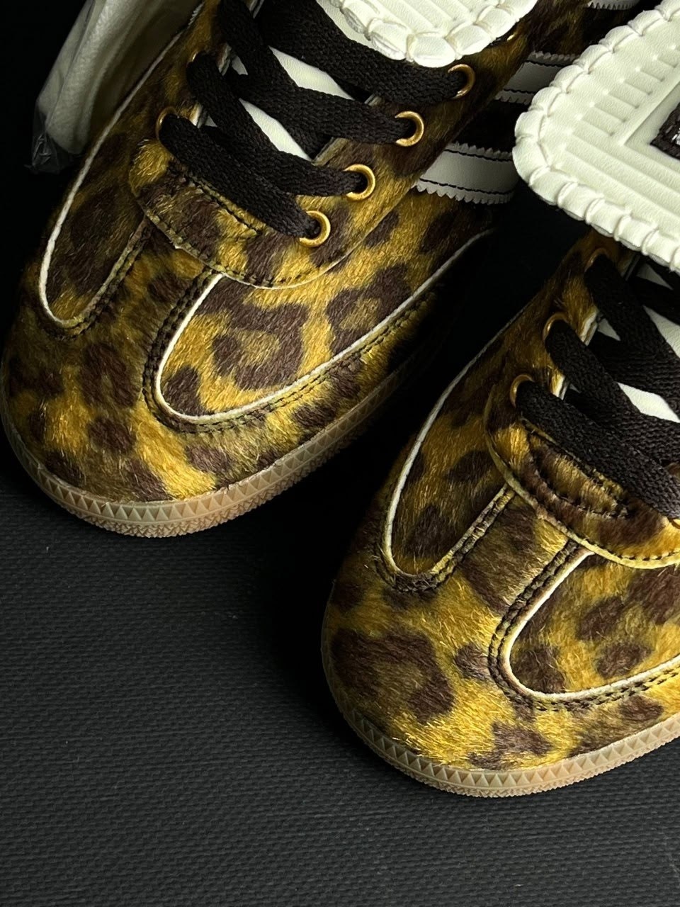 кроссовки adidas samba wales bonner кеды облегченные леопард,adidas samba pony wales bonner leopard,кроссовки адидас леопардовые,леопардовые адидас самба,adidas samba leopard