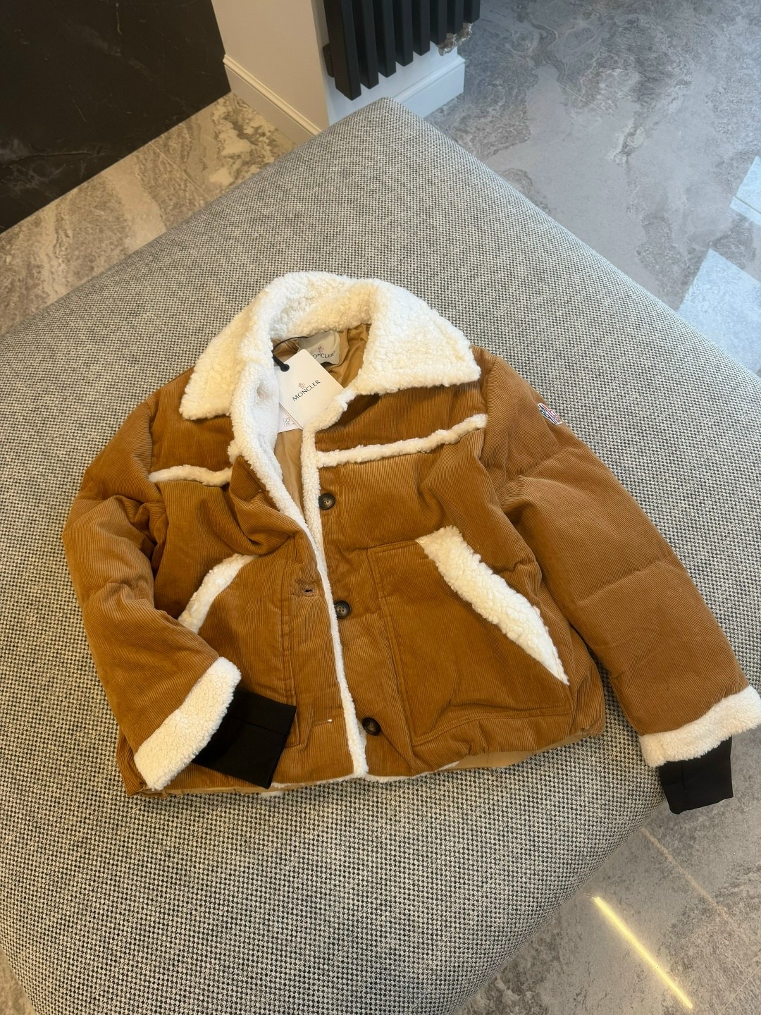 зимний стиль одежды,костюм с дубленкой,кэжуал зимние наряды,модная дубленка