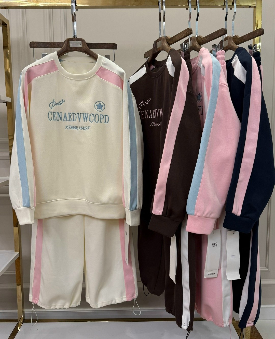 спортивные костюмы,спортивный костюм диор женский,спортивный костюм женский,спортивный костюм dior,повседневный спортивный костюм