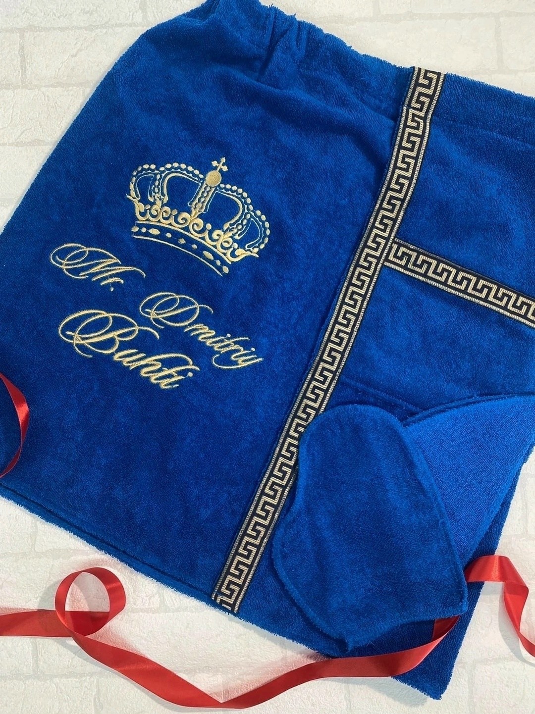 халат с вышивкой,килт с именной вышивкой,халат с вышивкой на заказ,надпись на халате мужчине,вышивка на халате для мужчины