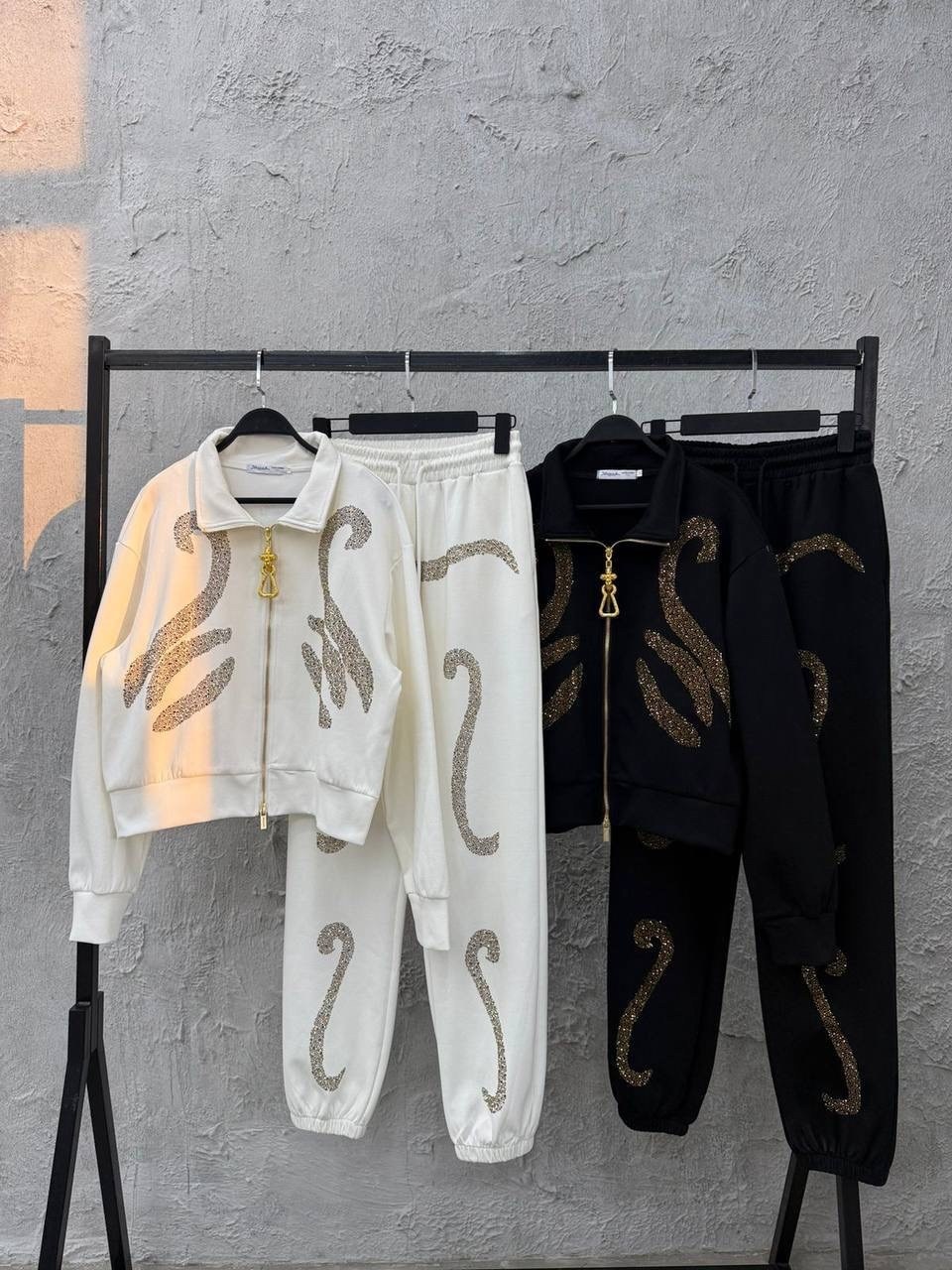 спортивные костюмы женские,костюм спортивный,костюм стильный,луи виттон костюм спортивный женский,костюм белый