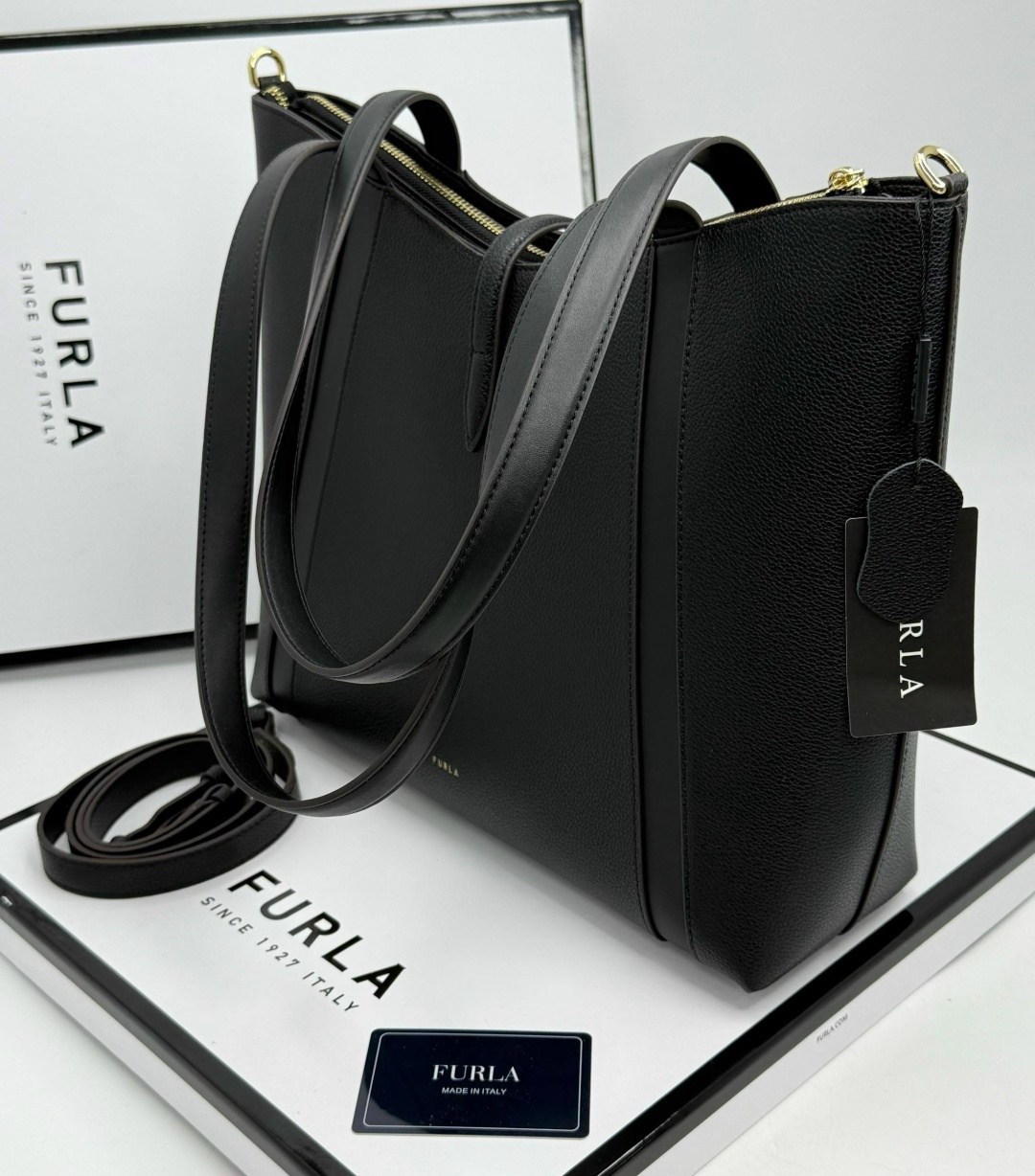 сумка furla,сумка женская furla,сумка шоппер фурла,сумка furla capriccio,сумка тоут furla