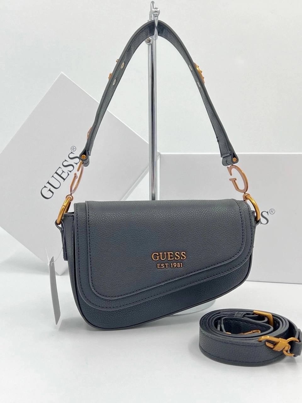 сумка guess седло,сумка женская guess,сумка guess через плечо,сумка седло guess через плечо,сумка на плечо guess