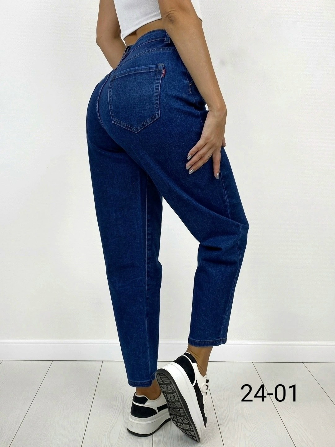 джинсы женские широкие,джинсы женские,джинсы мом,слоуч джинсы женские,женские джинсы с завышенной талией