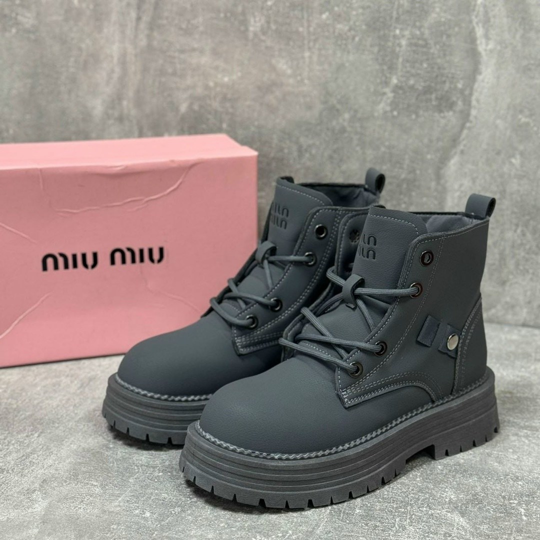 ,ботинки замшевые miu miu,женские ботинки,зимние ботинки замшевые miu miu,женская