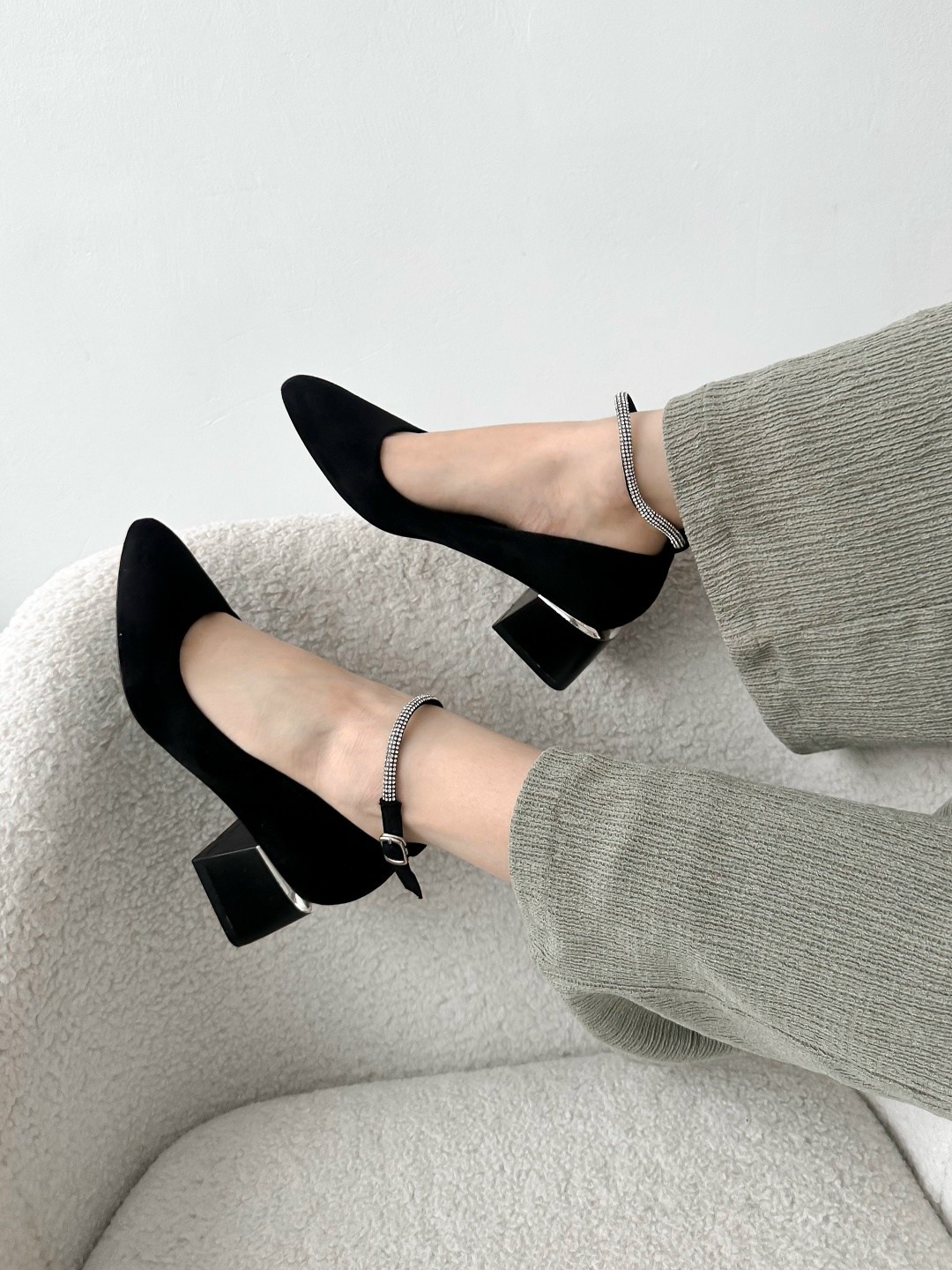 туфли женские,,туфли женские на каблуках,туфли на каблуках,туфли на каблуке с ремешком