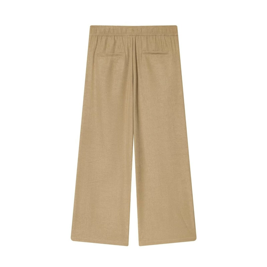 повседневная куртка,куртка,замшевая куртка,куртка с карманами,куртка женская