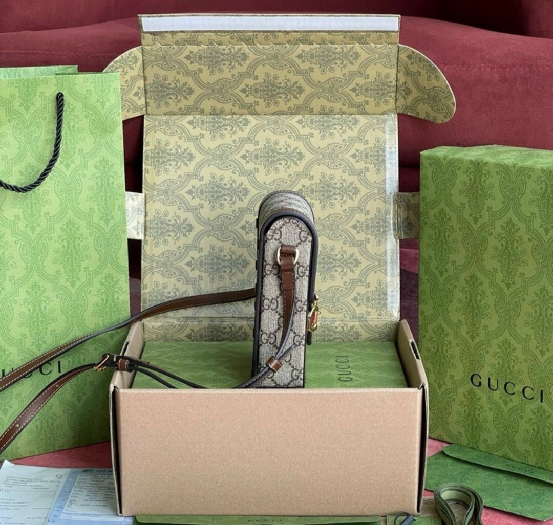 сумка gucci,gucci сумка на плечо,сумка гуччи кросс боди,женская сумка на gucci,сумка gucci horsebit 1955