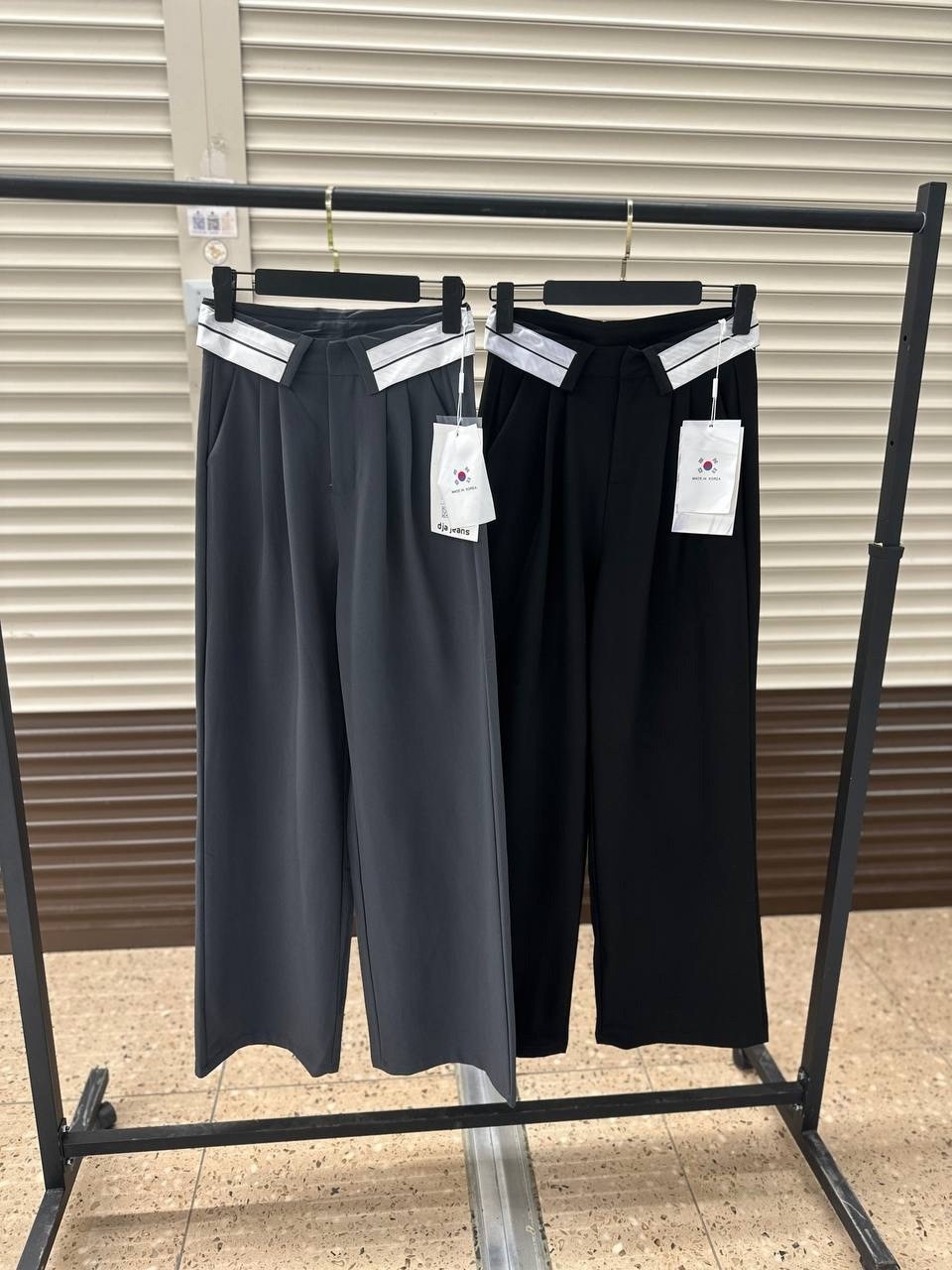 брюки палаццо,брюки палаццо 2026,брюки с широкими штанинами,широкие брюки женские,широкие брюки с высокой талией