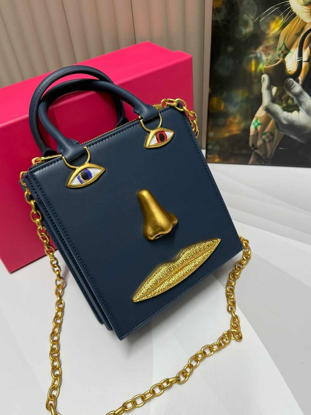 бархатная сумка для глаз schiaparelli premium sense demon,сумка-тоут schiaparelli,сумка schiaparelli,сумка женская schiaparelli,брендовая женская сумка