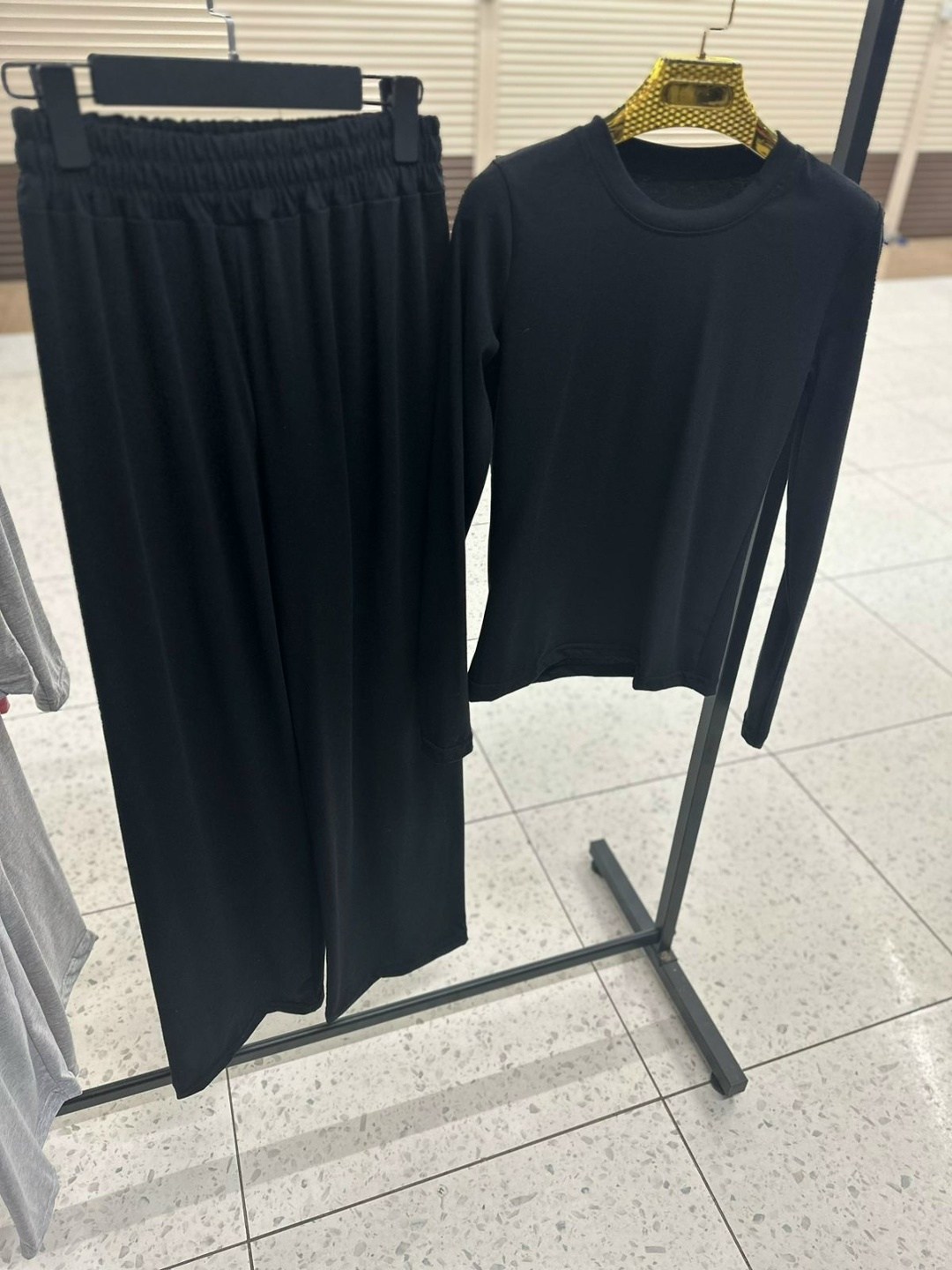 трикотажные костюмы,женский костюм,костюм,спортивные костюмы,брючный костюм