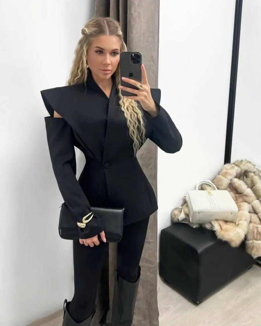 костюм пиджак,костюм,высокая мода,пиджак с открытыми плечами