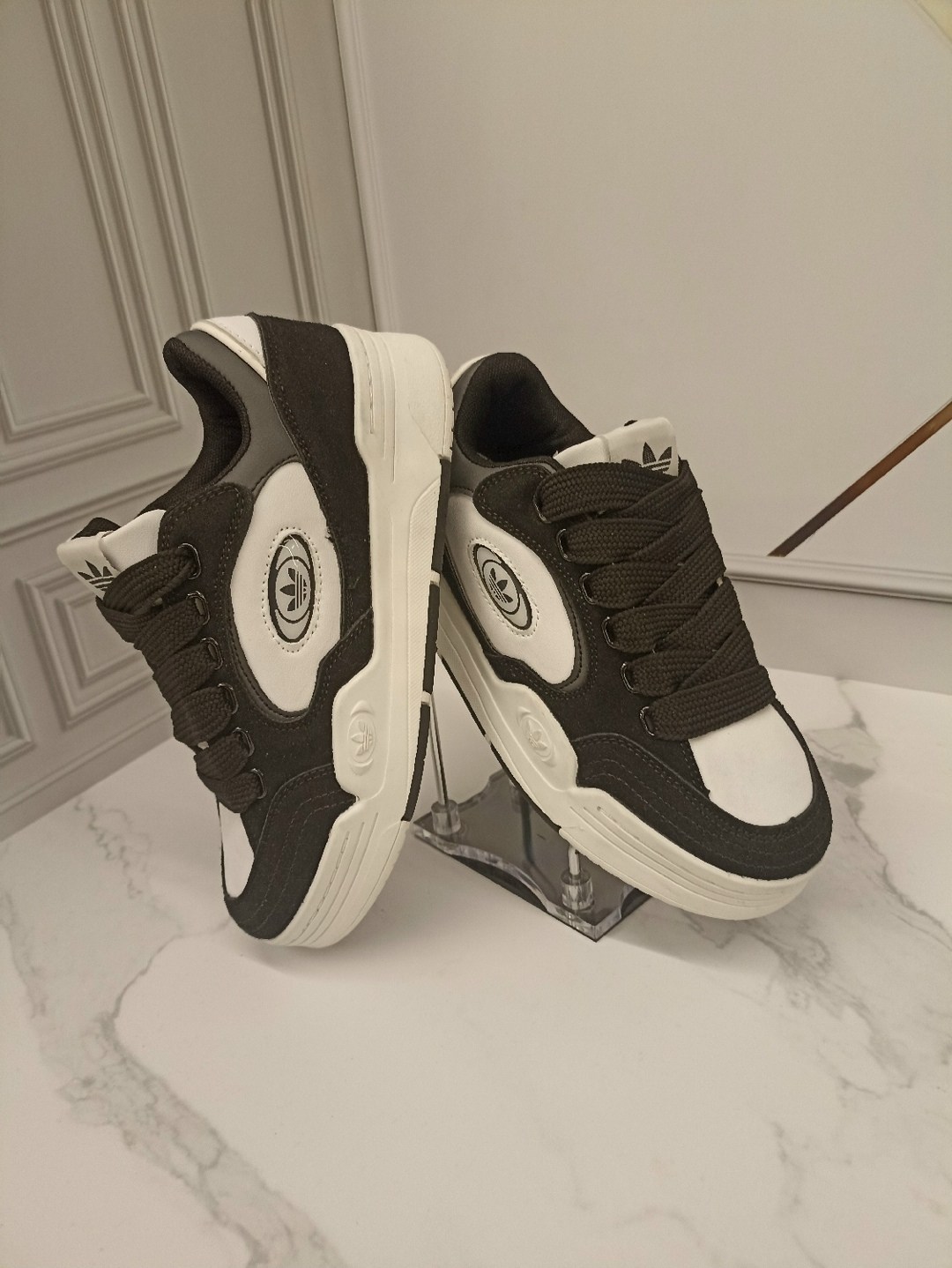 ,кроссовки женский adidas,adidas кроссовки,женские кроссовки,кроссовки adidas adi 2000