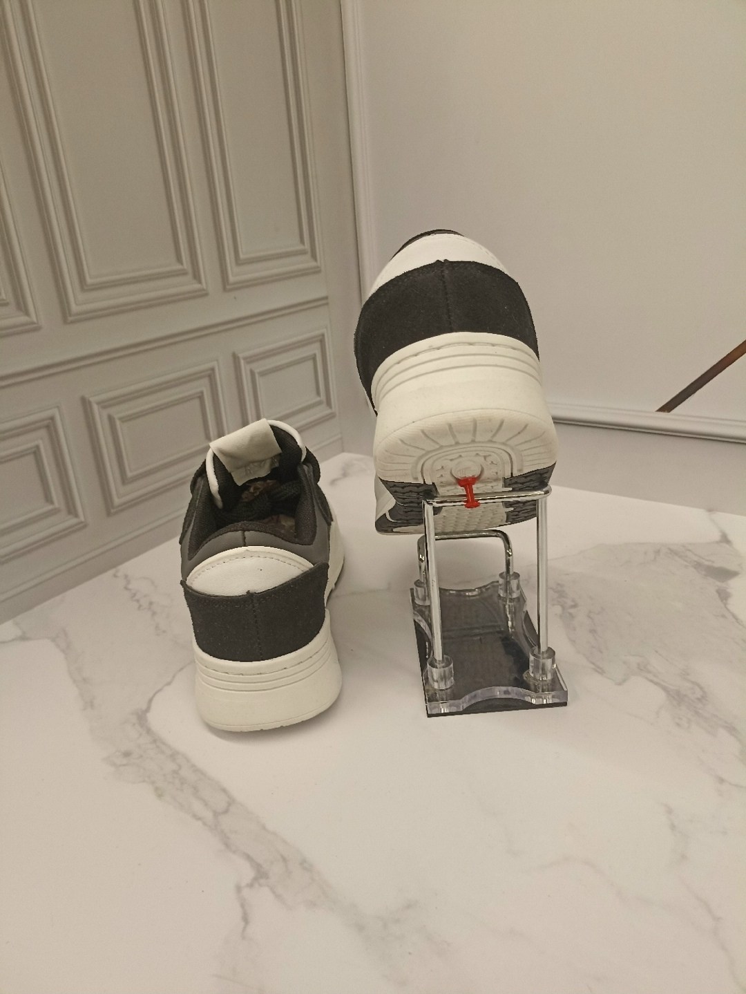 ,кроссовки женский adidas,adidas кроссовки,женские кроссовки,кроссовки adidas adi 2000