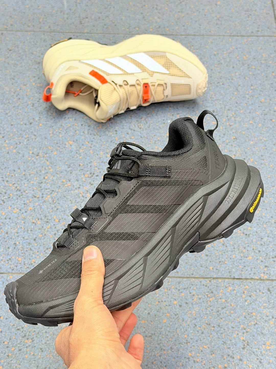 адидас кроссовки хайкинга terrex trailmaker cold.rdy,кроссовки adidas,adidas terrex,кроссовки adidas terrex,кроссовки унисекс