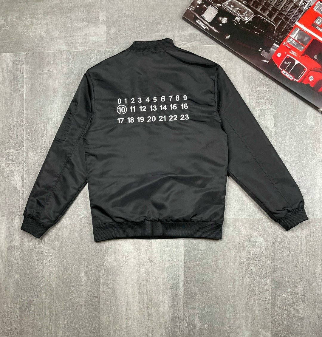 куртка бомбер,куртка бомбер мужская,куртка демисезонная,легкая куртка,куртка