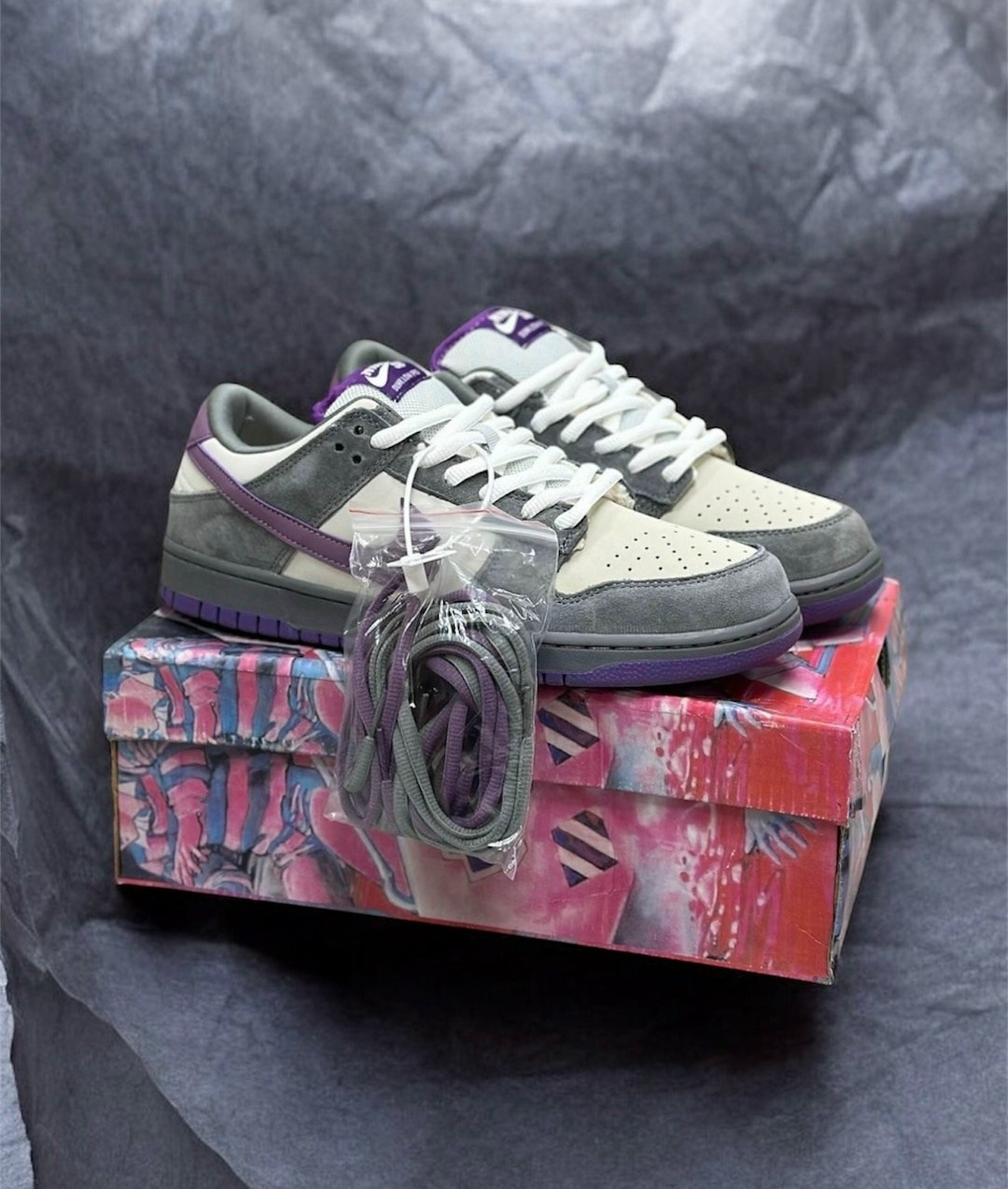 кроссовки nike dunk sb low purple pigeon,nike sb dunk low purple pigeon,nike sb dunk purple pigeon,кроссовки nike sb dunk low,кроссовки nike sb dunk low purple