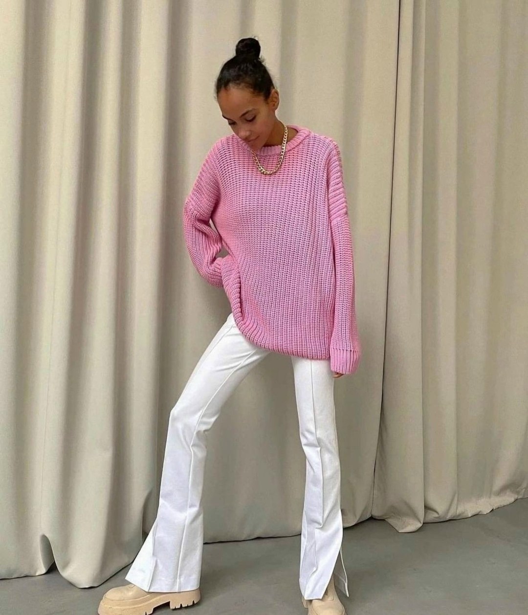 свитер оверсайз,женский свитер,вязаный свитер оверсайз,розовый свитер оверсайз,свитер