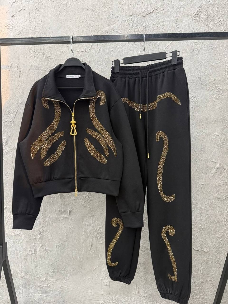 спортивные костюмы philipp plein,костюм спортивный женский,спортивный костюм филипп плейн,спортивные костюм,спортивный костюм для женщин