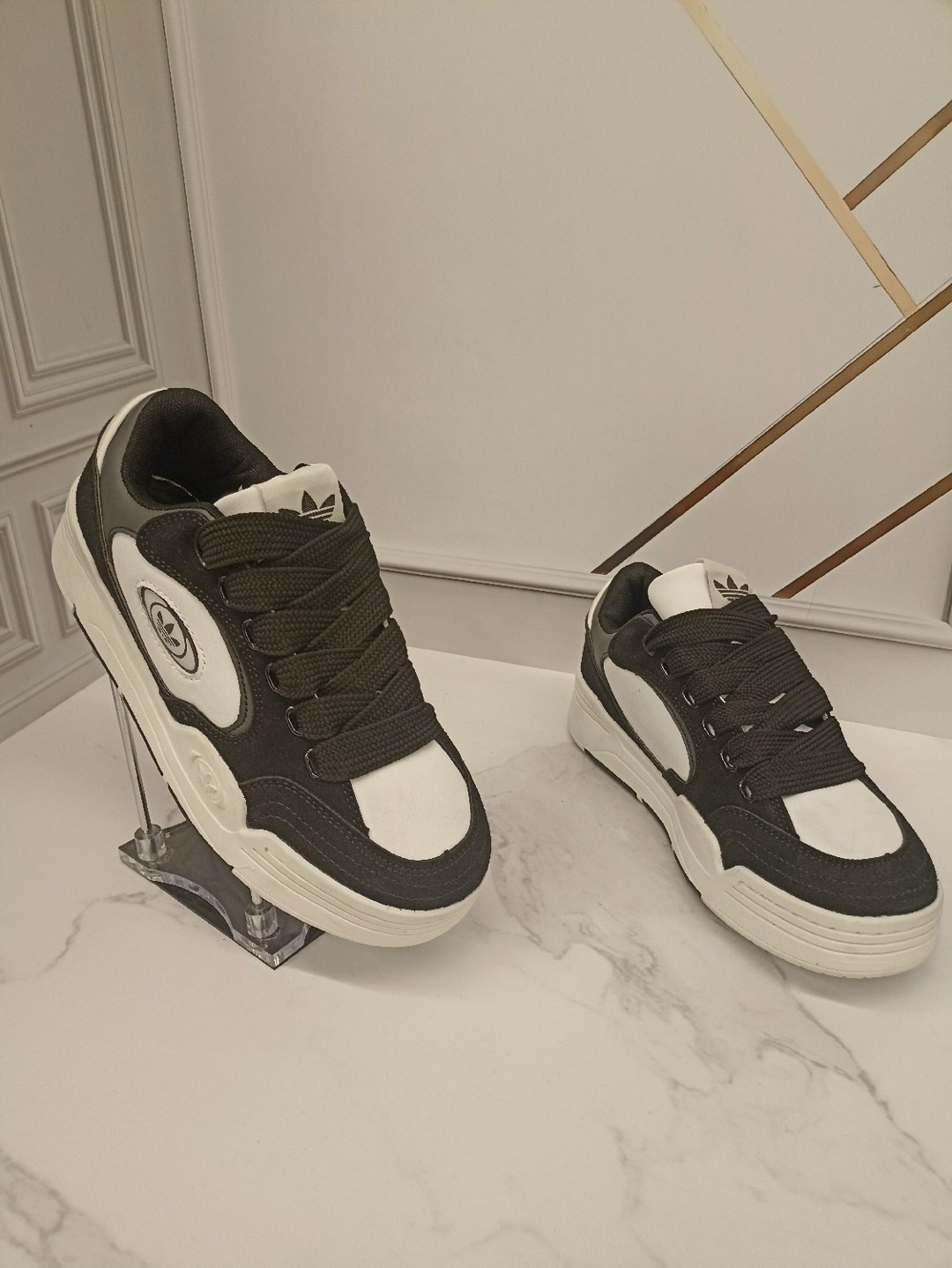 ,кроссовки женский adidas,adidas кроссовки,женские кроссовки,кроссовки adidas adi 2000