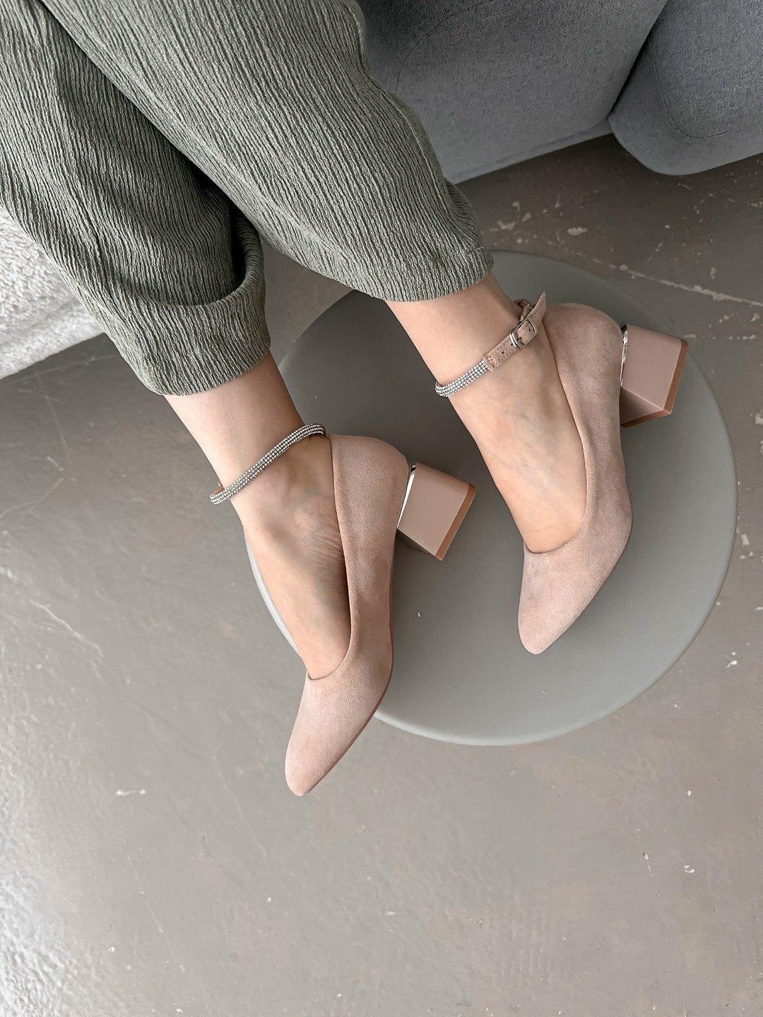 туфли женские на каблуках,туфли лодочки на широком каблуке,туфли бежевые,каблуки туфли,бежевые туфли на маленьком каблуке