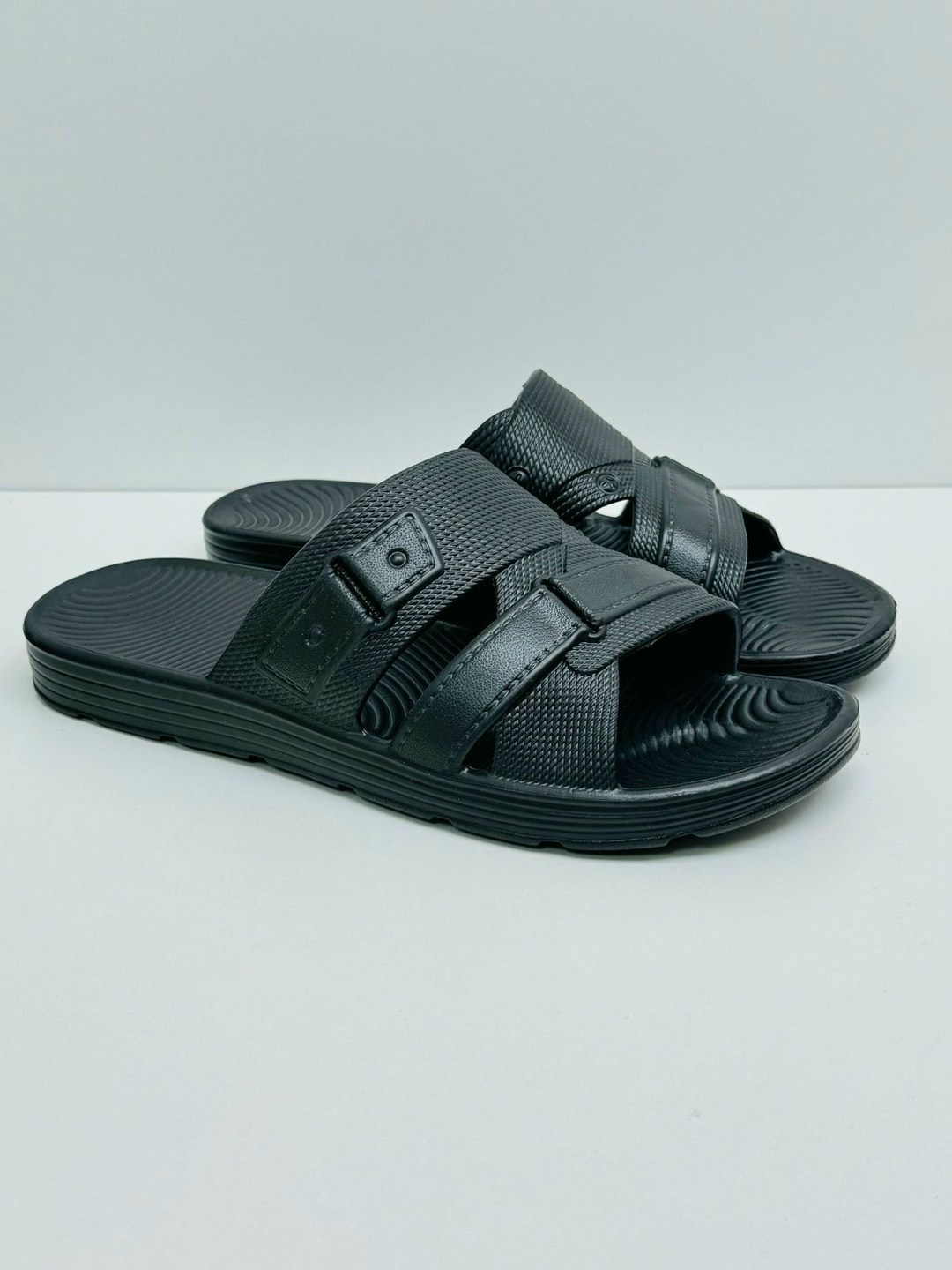 мужские шлепанцы,мужские шлепки,сланцы шлепанцы,мужские сланцы,сандалии мужские