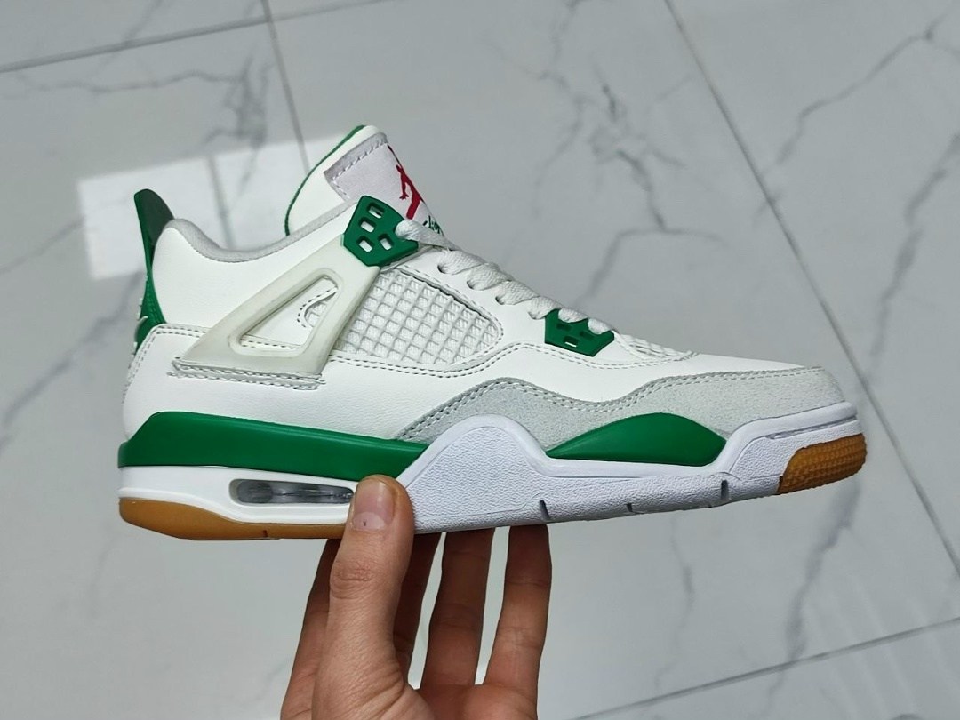 кроссовки nike air jordan 4 retro,кроссовки мужские nike air jordan 4 белый,кроссовки air jordan 4 retro,кроссовки nike air jordan 4,кроссовки женский мужской