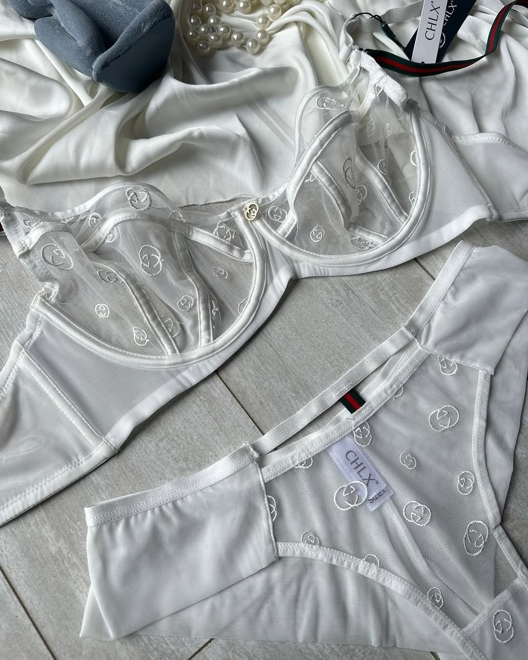 комплект женского нижнего белья,комплект нижнего белья,нижне бельё женское,комплект сексуального нижнего белья,комплект с бюстгальтером