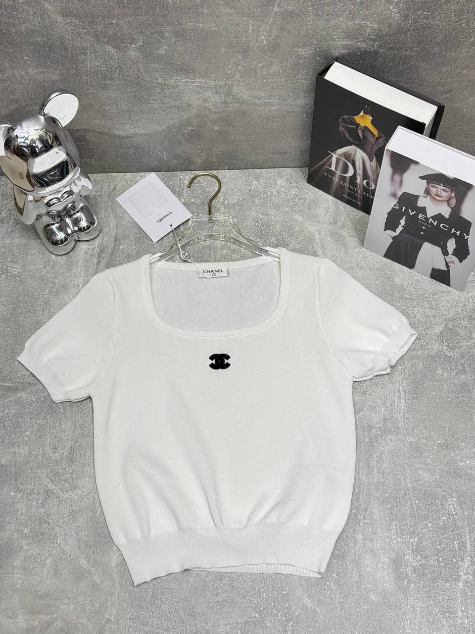 женская кофта,шанель мода,футболки женская,образ шанель,шанель одежда
