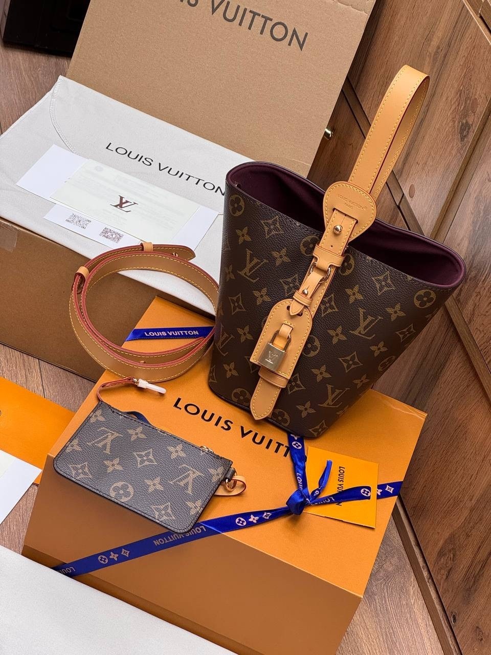 сумка женская louis vuitton,louis vuitton сумка на плечо,сумка louis vuitton,сумка ведро луи виттон,сумка ведро louis vuitton