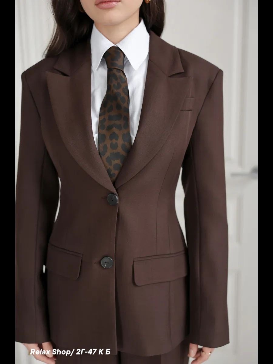 костюм женский двойка пиджак с юбкой с разрезом в офис,пиджак женский,пиджак,костюм с юбкой и пиджаком