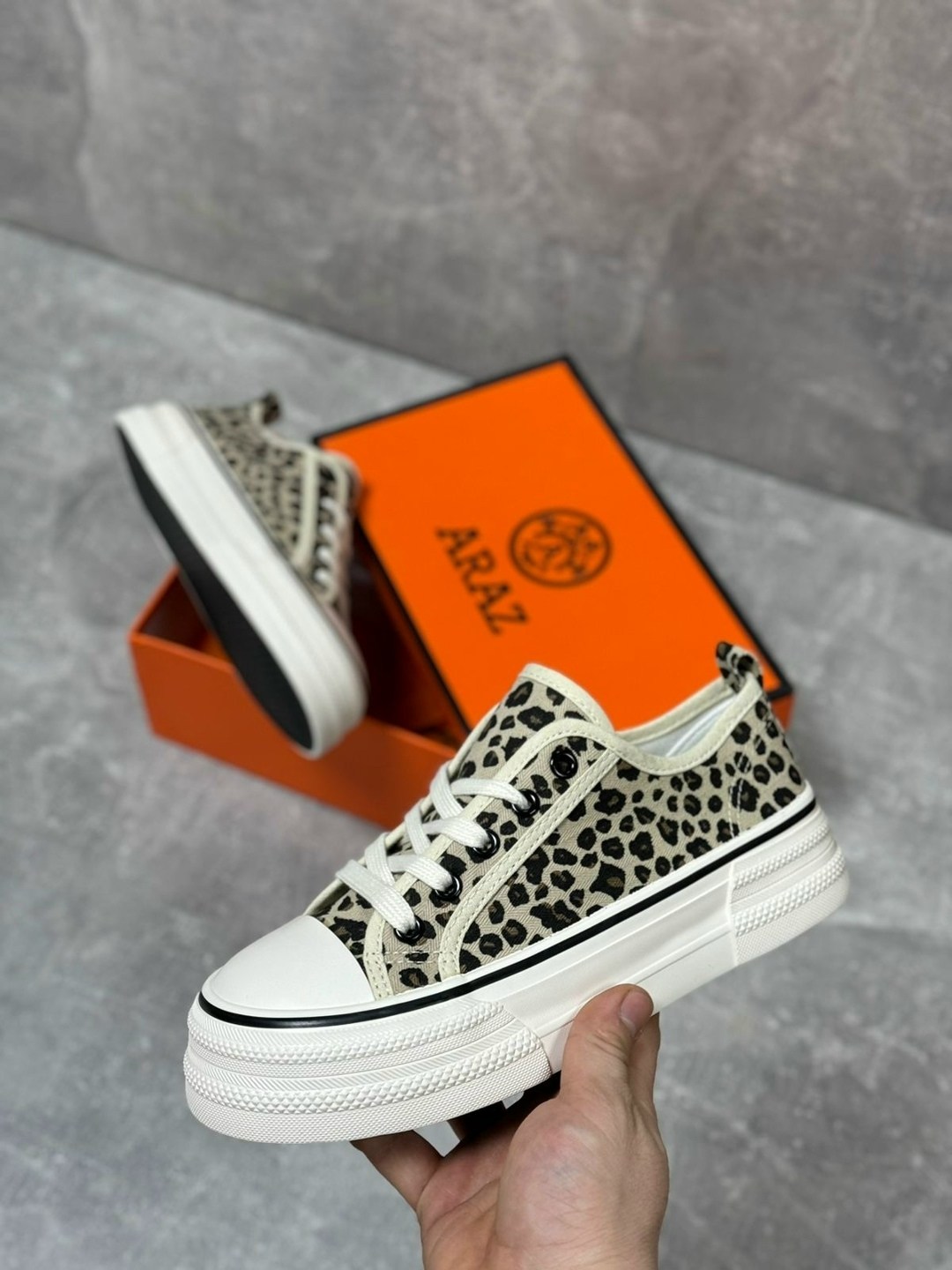 ,кеды женски,женские кеды,кеды на платформе,кеды с принтом